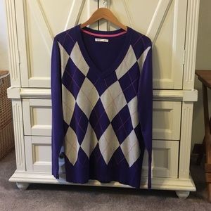 Old Navy Argyle V-Neck Sweater